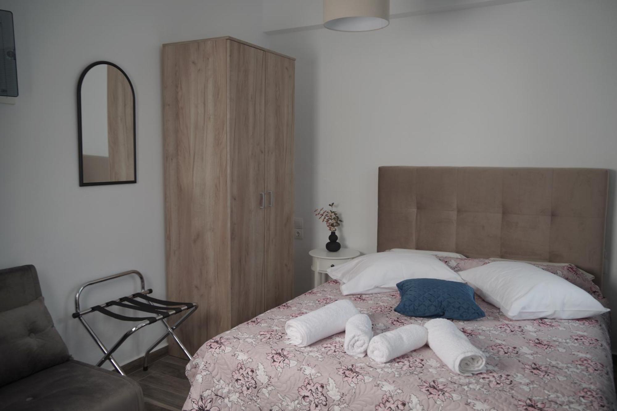 Soso'S Apartments -Vacations Next To The Beach Psari Forada Extérieur photo